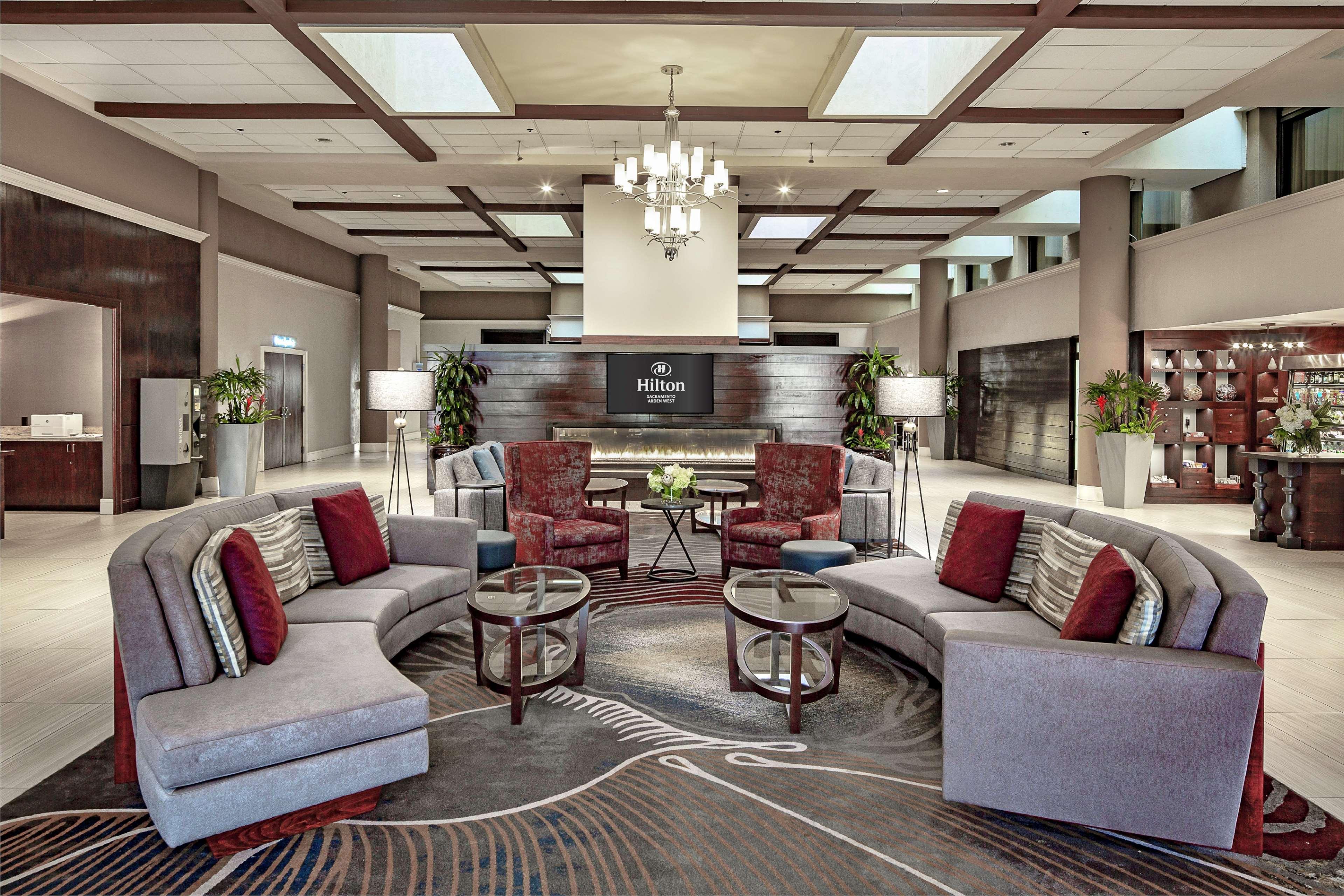 Hilton Arden West