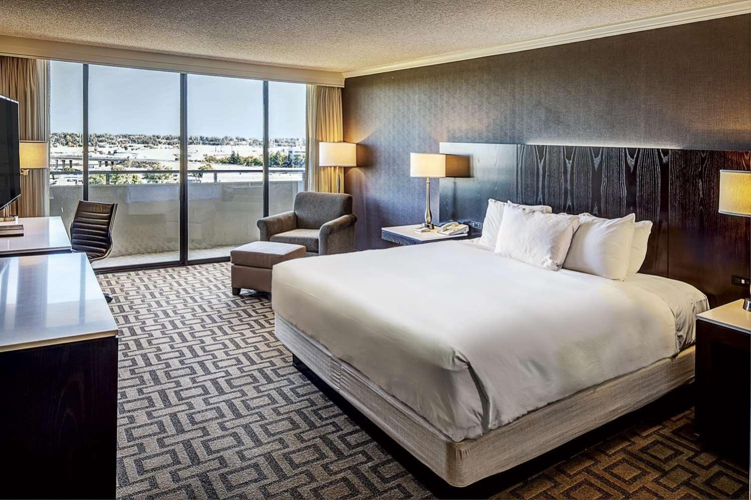 Hotel Hilton Arden West 3*